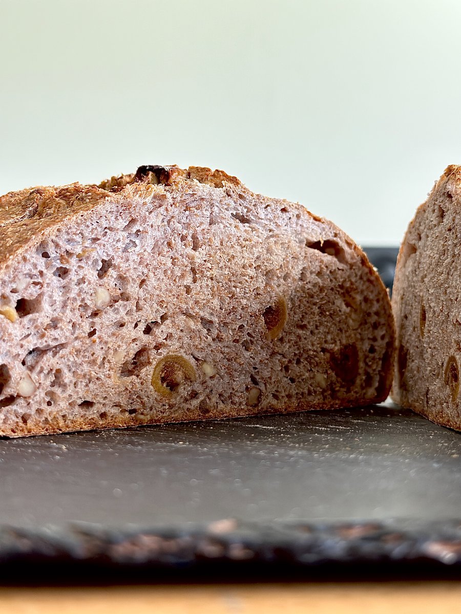 Image de Pain au levain figues et noix